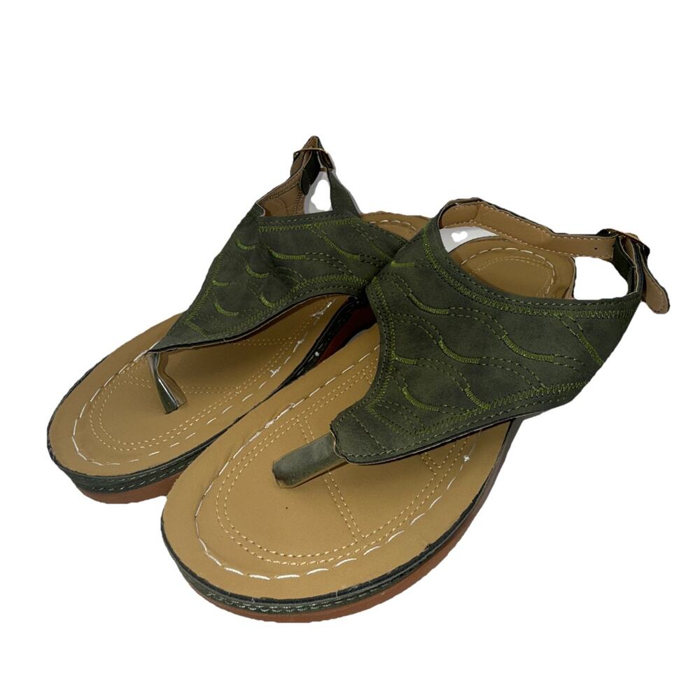 Size 4.5 - Women’s Thong Style Green Sandals